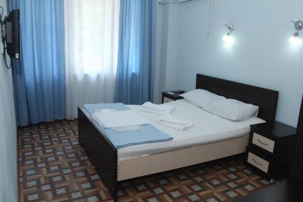 Hulus Hotel Makhinjauri Exterior foto