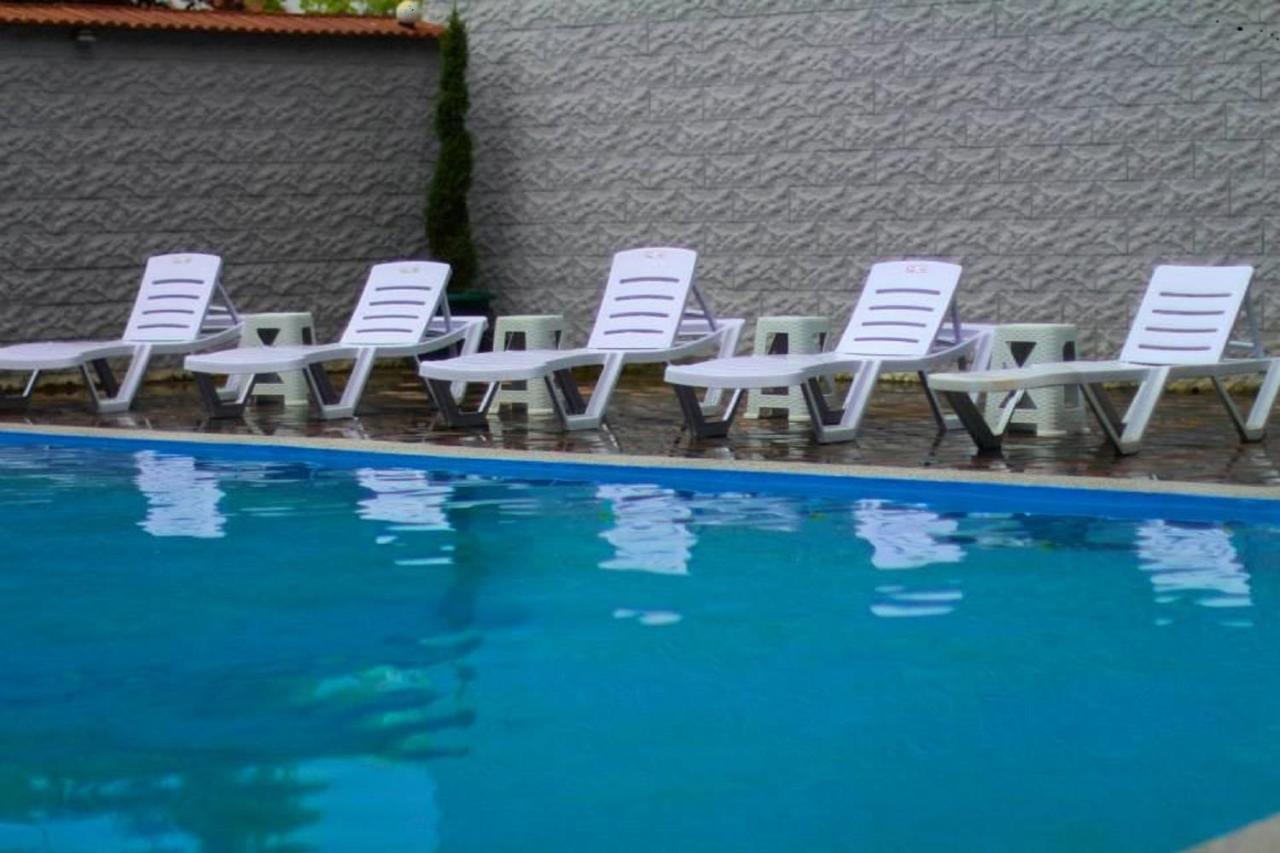 Hulus Hotel Makhinjauri Exterior foto